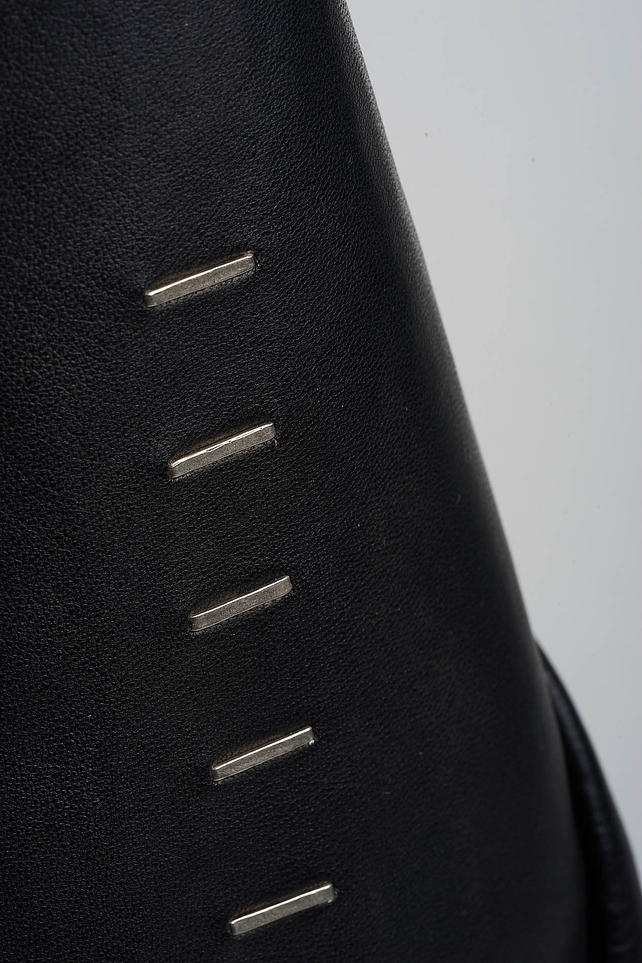 daniele basta leather and silver bags - DETAIL